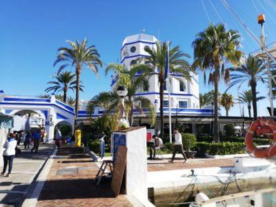 Casares Appart 2 Ch Dans Parc Tropical Avec Vue Sur Mer, Montagne Et Piscine Appartement Buitenkant foto