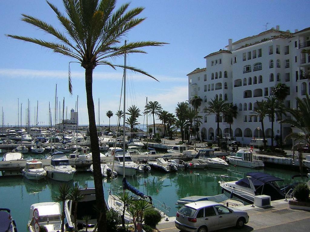 Casares Appart 2 Ch Dans Parc Tropical Avec Vue Sur Mer, Montagne Et Piscine Appartement Buitenkant foto