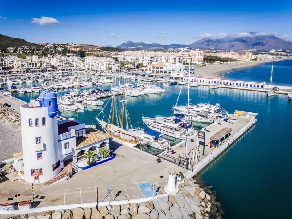 Casares Appart 2 Ch Dans Parc Tropical Avec Vue Sur Mer, Montagne Et Piscine Appartement Buitenkant foto